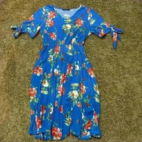 Acting Pro Women's Floral Midi Dress Blue with Red Flowers Size L - Picture 1 of 7